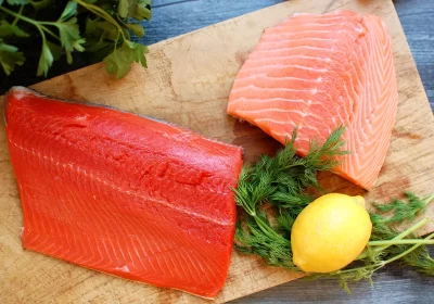 Why Choose Wild Caught Salmon Instead of Farmed Salmon?